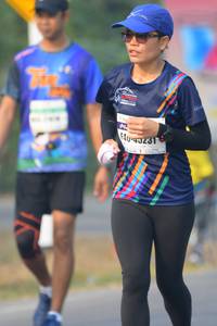 BIB: 431
                            <button type="button" onclick="openModal(9911922)" class="btn btn-primary btn-sm float-right btn-popup" data-toggle="modal" data-target=".modal-high-quality">
                        <i class="fas fa-shopping-cart"></i> Add to Cart
                    </button>
                                            <button type="button" onclick="isThisMe(9911922, true)" class="btn btn-success btn-sm float-right btn-popup btn-isme hidden" data-toggle="tooltip" data-placement="bottom" title="นี่คือรูปของคุณใช่ไหม คลิกที่นี่เพื่อเอาเข้าอัลบั้ม">
                        <i class="fas fa-plus"></i> Add to album
                    </button>
                    <button type="button" onclick="isThisMe(9911922, false)" class="btn btn-warning btn-sm float-right btn-popup btn-isnotme hidden">
                        <i class="fas fa-ban"></i> Remove from album
                    </button>